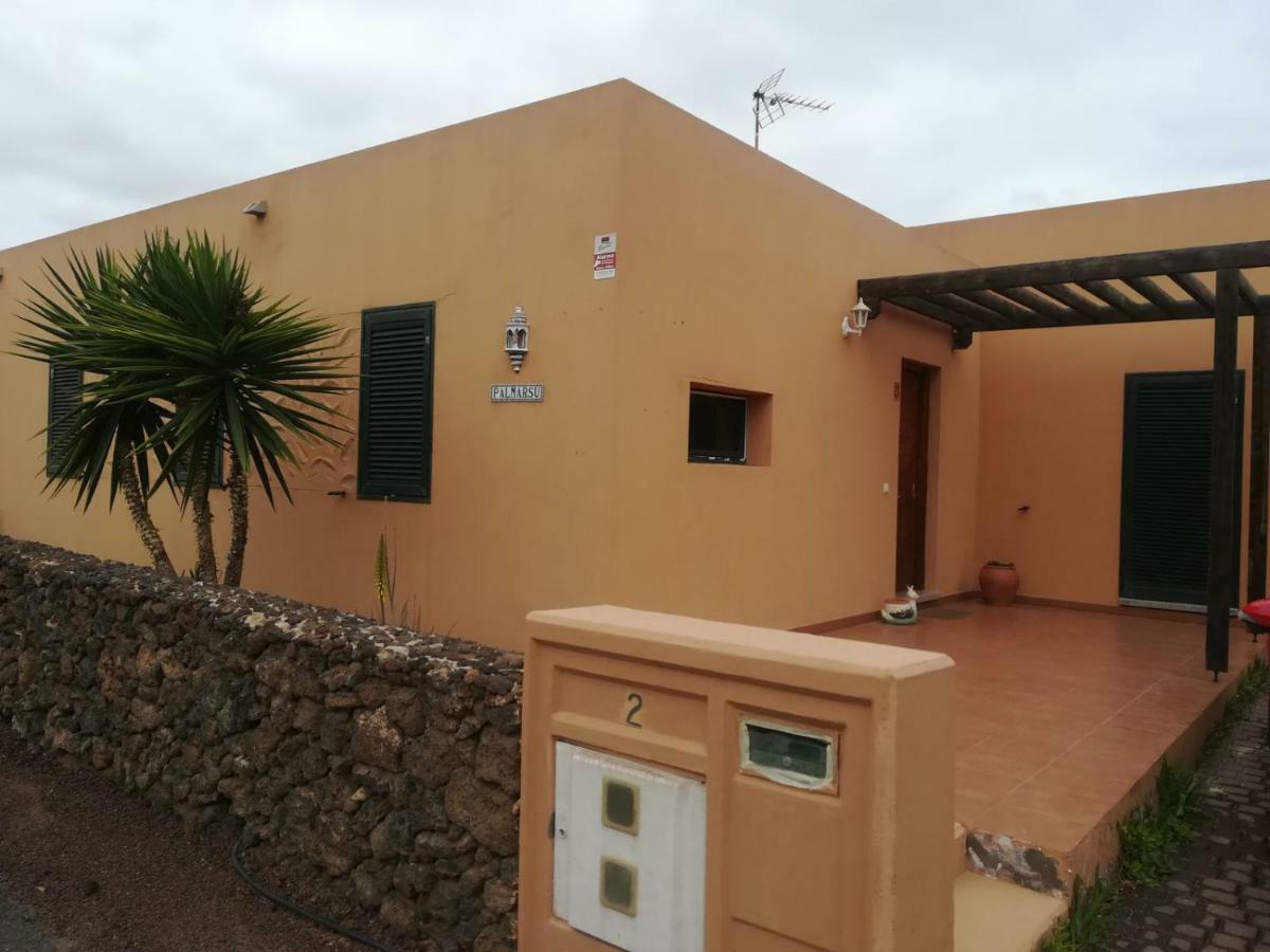 Villa Palmarsu La Oliva Eksteriør billede